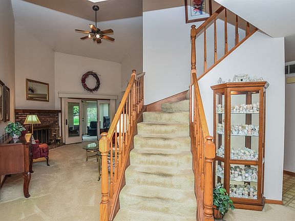 2nd image of 1684 Pebble Beach Dr