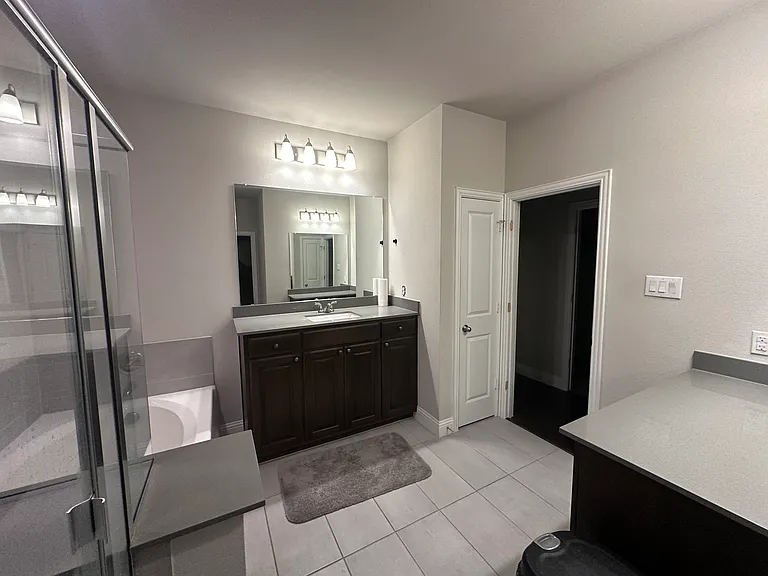 3710 Prague Mews — Photo 24