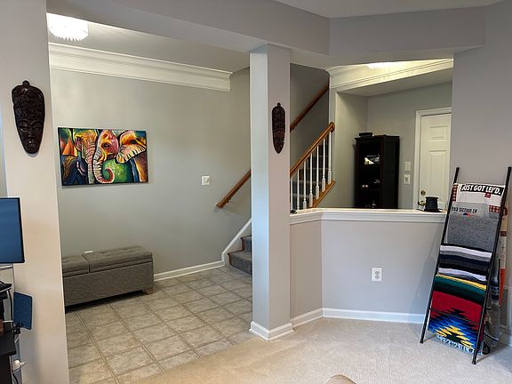 4th image of 330 Cameron Station Blvd