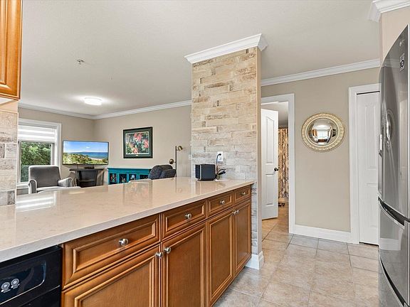 5th image of 45769 Stevenson Rd #116