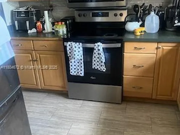 20312 NW 39th Ct, Miami Gardens, FL 33055