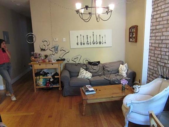 3rd image of 887 Saint Johns Pl #8