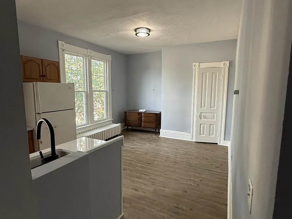 359 Maria Ave #3