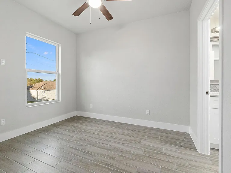 1351 SW Don Ct — Photo 22