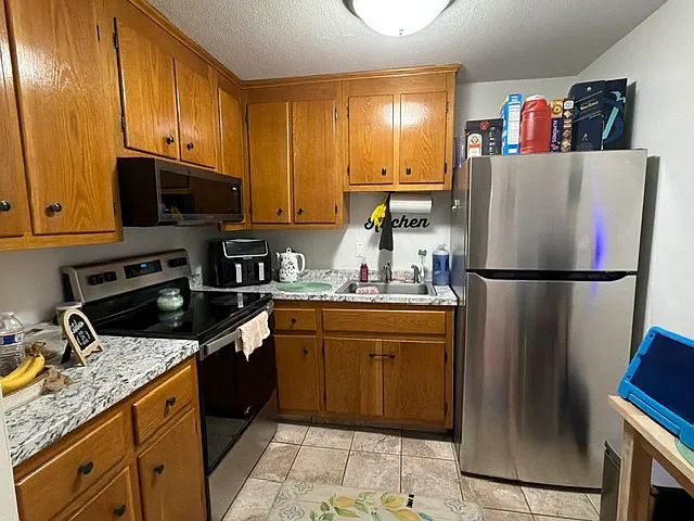 28 Fountain Ln #3 — Photo 7