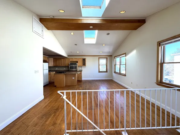 165 Pearl St, Somerville, MA 02145