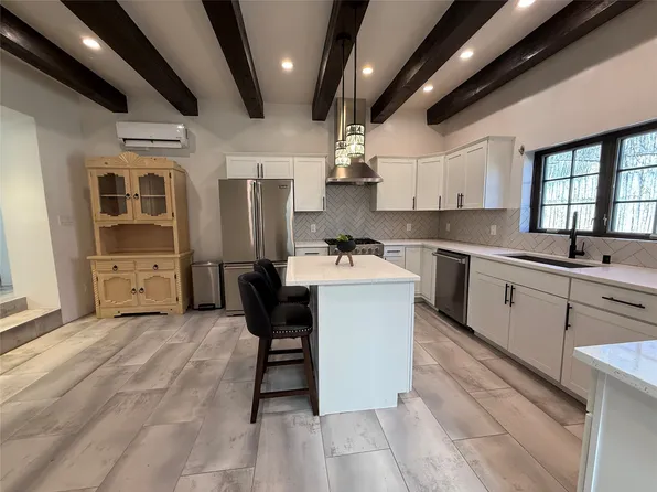 535 Hillside Ave, Santa Fe, NM 87501