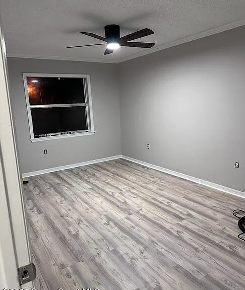 265 Spring Dr #3-3-3 — Photo 5