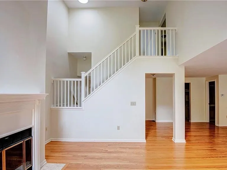 4836 Huntwood Path — Photo 7
