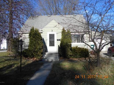 380 W 2nd St, Zumbrota, MN, 55992