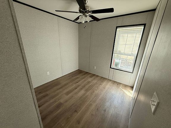 5th image of 925 Ponce De Leon Blvd #4