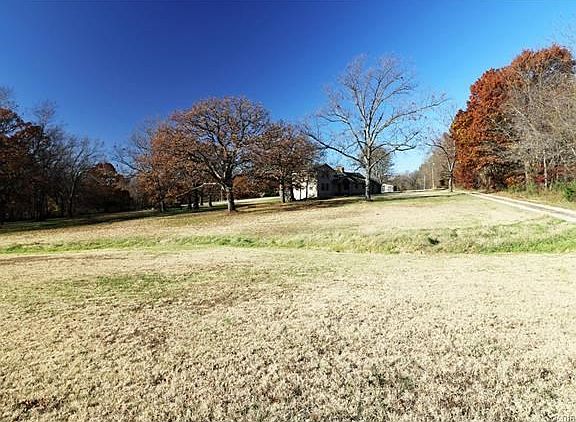 21611 N 4028 Drive from the Road