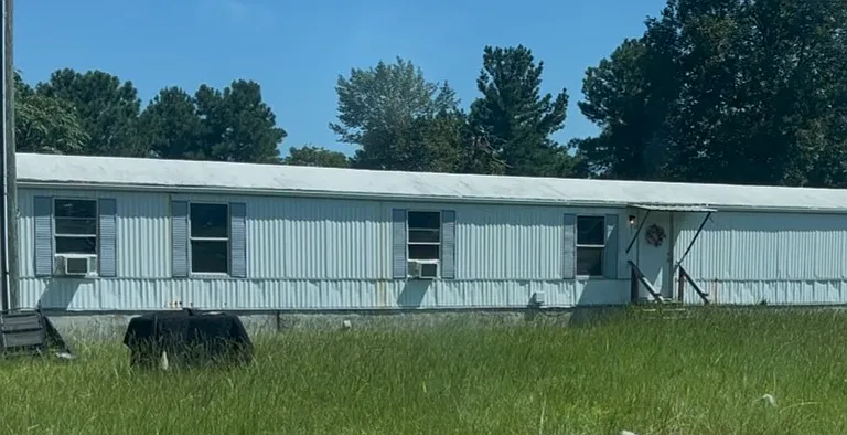125 Family Ln — Photo 1