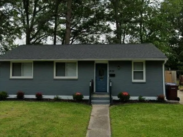 1202 Algona Rd, Chesapeake, VA 23324