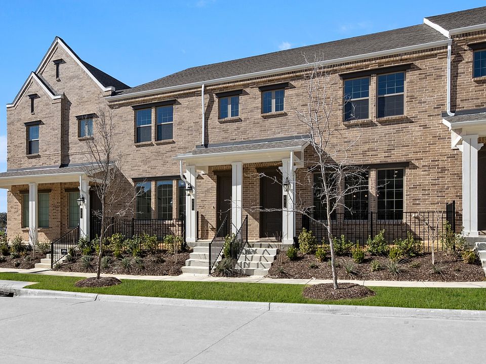 1st image of 629 Redwood Way