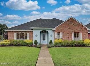 201 Shadowbrush Bnd, Lafayette, LA 70506