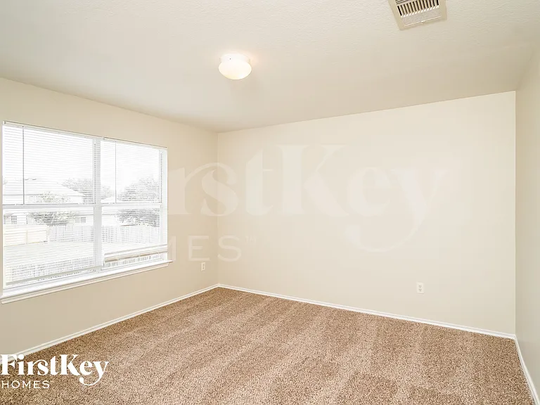 6026 Ironmill Crk — Photo 13