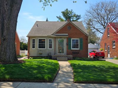 1545 Mayburn St, Dearborn, MI, 48128