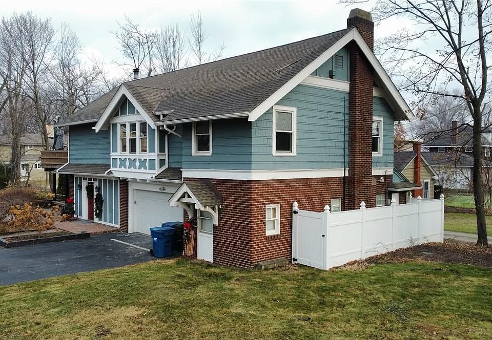 1st image of 13501 Lake Shore Blvd