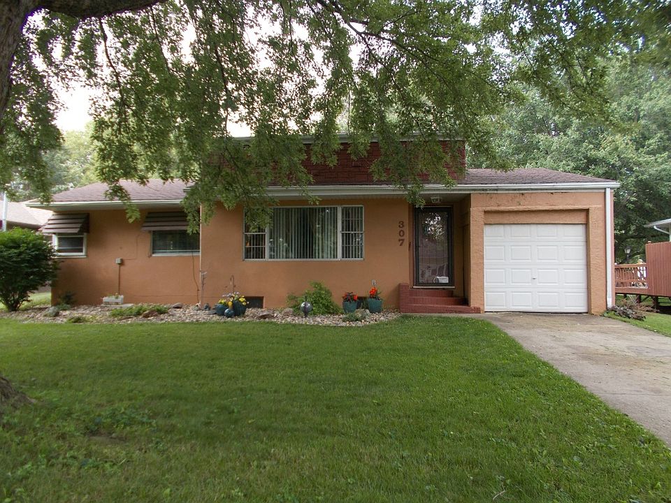 307 S 2nd St, Moville, IA 51039 Zillow