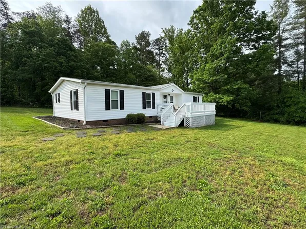 2872 Horton Rd, Germanton, NC 27019