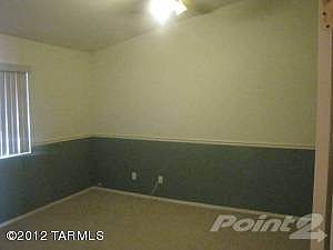 DEN