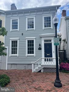 3252 O St NW, Washington, DC, 20007