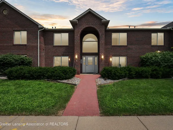 322 Pere Marquette Dr APT 9, Lansing, MI 48912