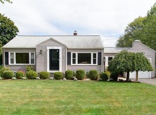 218 Trout Brook Dr, West Hartford, CT 06110