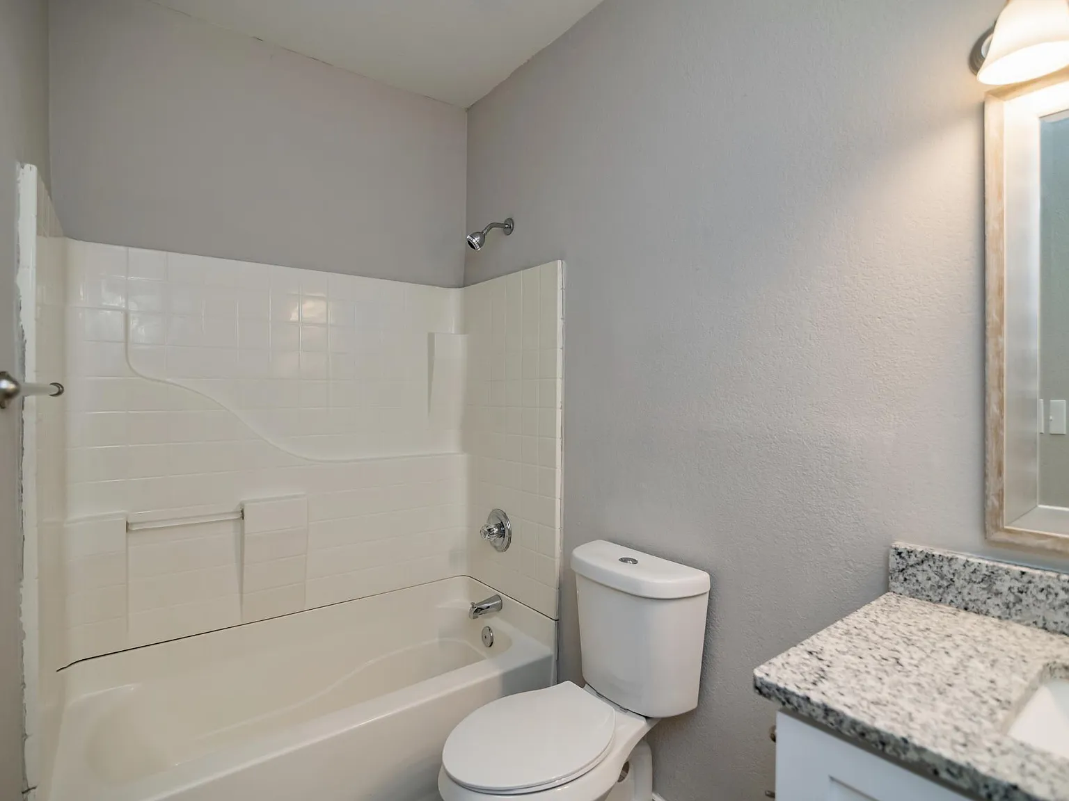 3 bed, 1416 sqft, $1,950 — Photo 4