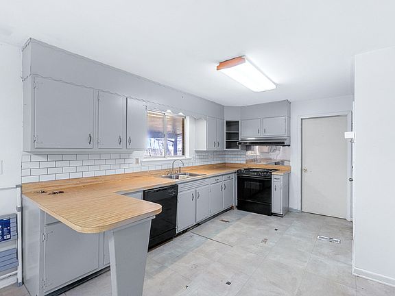 5th image of 2515 Arbor Creek Way