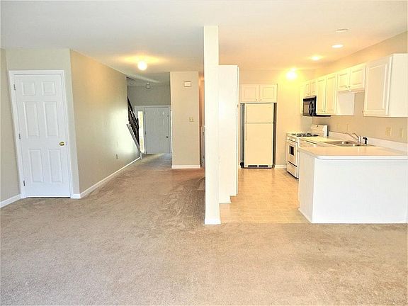 Foyer, Living & Kitchen