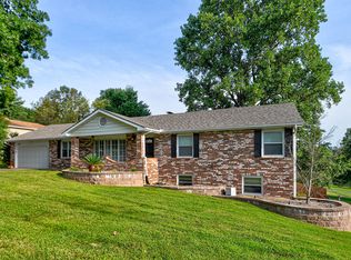 2523 W Blossom Dr, Springfield, MO 65810