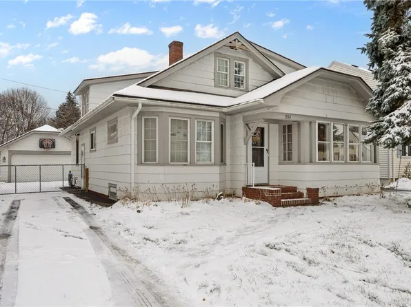 251 Hinchey Rd, Rochester, NY 14624