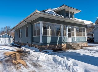 113 3rd St E, Jordan, MN 55352