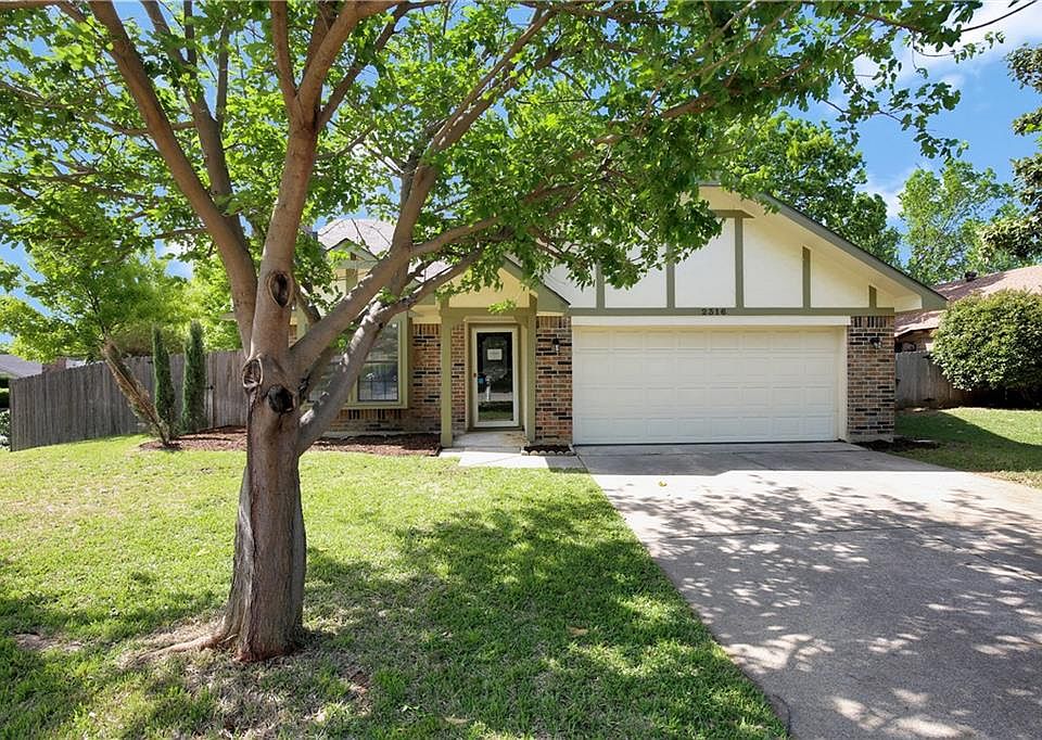 1st image of 2316 Hollybush Ln