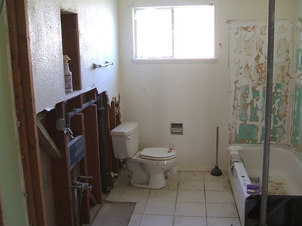 2nd image of 1620 24th St