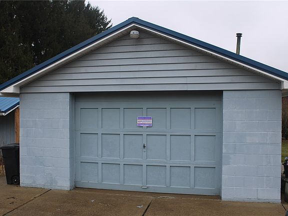 4th image of 110 Markle Rd