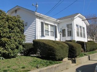 406 Eddy St, Fall River, MA 02723