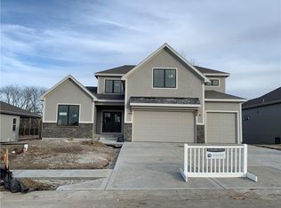 10515 N Liberty St, Kansas City, MO 64155