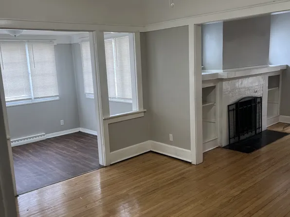 2879 N 41st St, Milwaukee, WI 53210