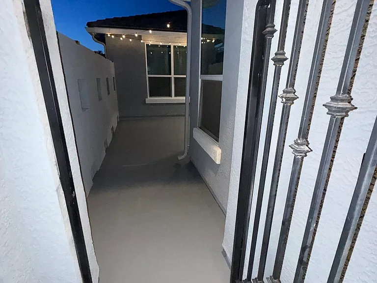 44538 W Palo Teca Rd — Photo 2
