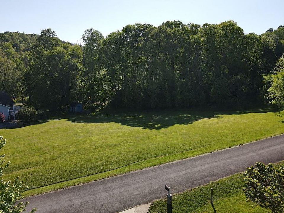 1st image of 36 The Smithfields