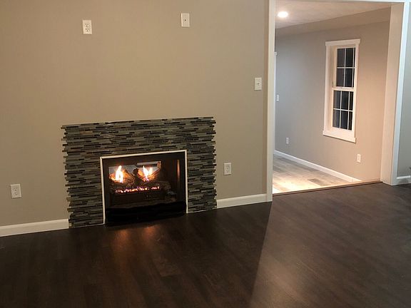 5th image of 1214 Griffin St
