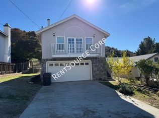 43328 Lookabout Rd, Lake Hughes, CA 93532