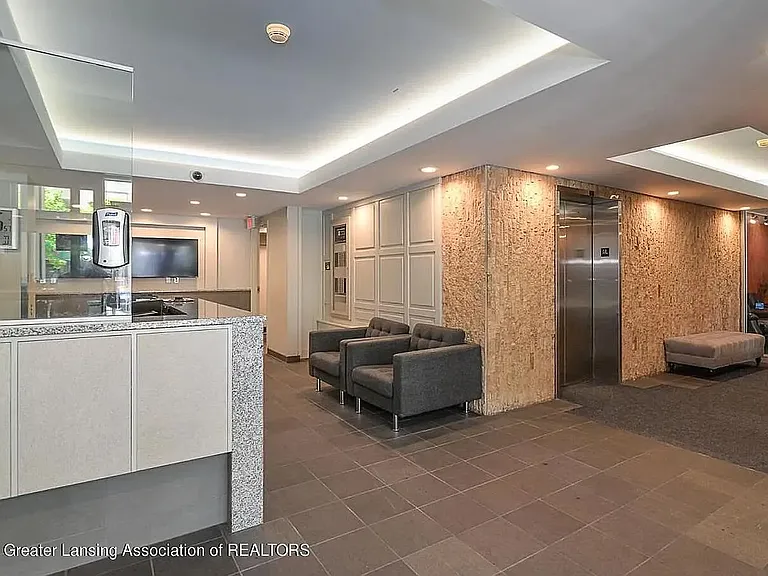 555 E William St #4G — Photo 5