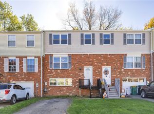 3155 Camberly Dr, Gibsonia, PA 15044