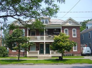 76 Monroe St, Burlington, VT 05401