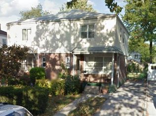 5321 206th St, Oakland Gardens, NY 11364