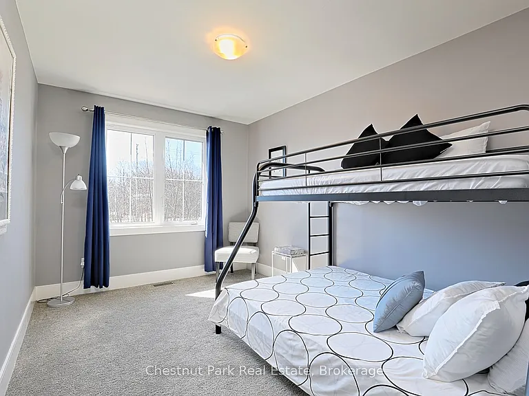 132 Yellow Birch Cres — Photo 24